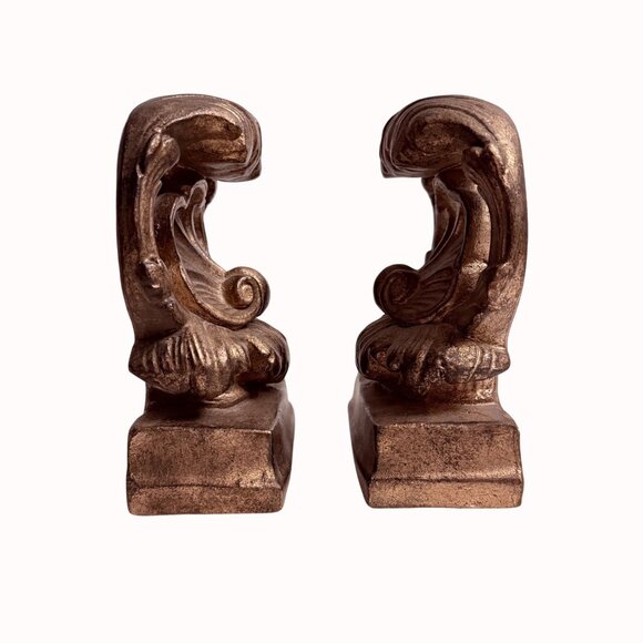 Ornate Gold Toned Bookends Set of 2 Shelf Decor Shell Motif Design VTG Resin - Picture 5 of 13